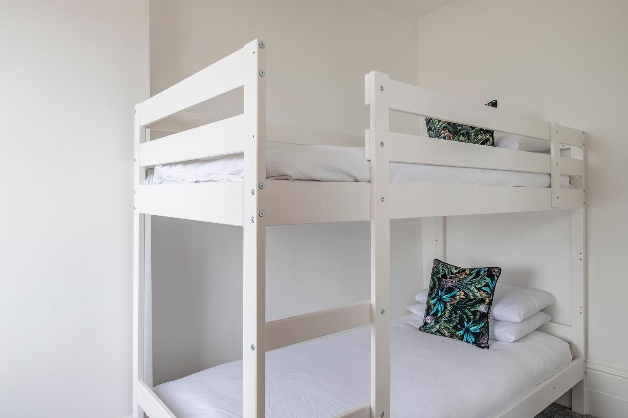 Seaside Bliss - Seafront Apartments Herne Bay Ngoại thất bức ảnh